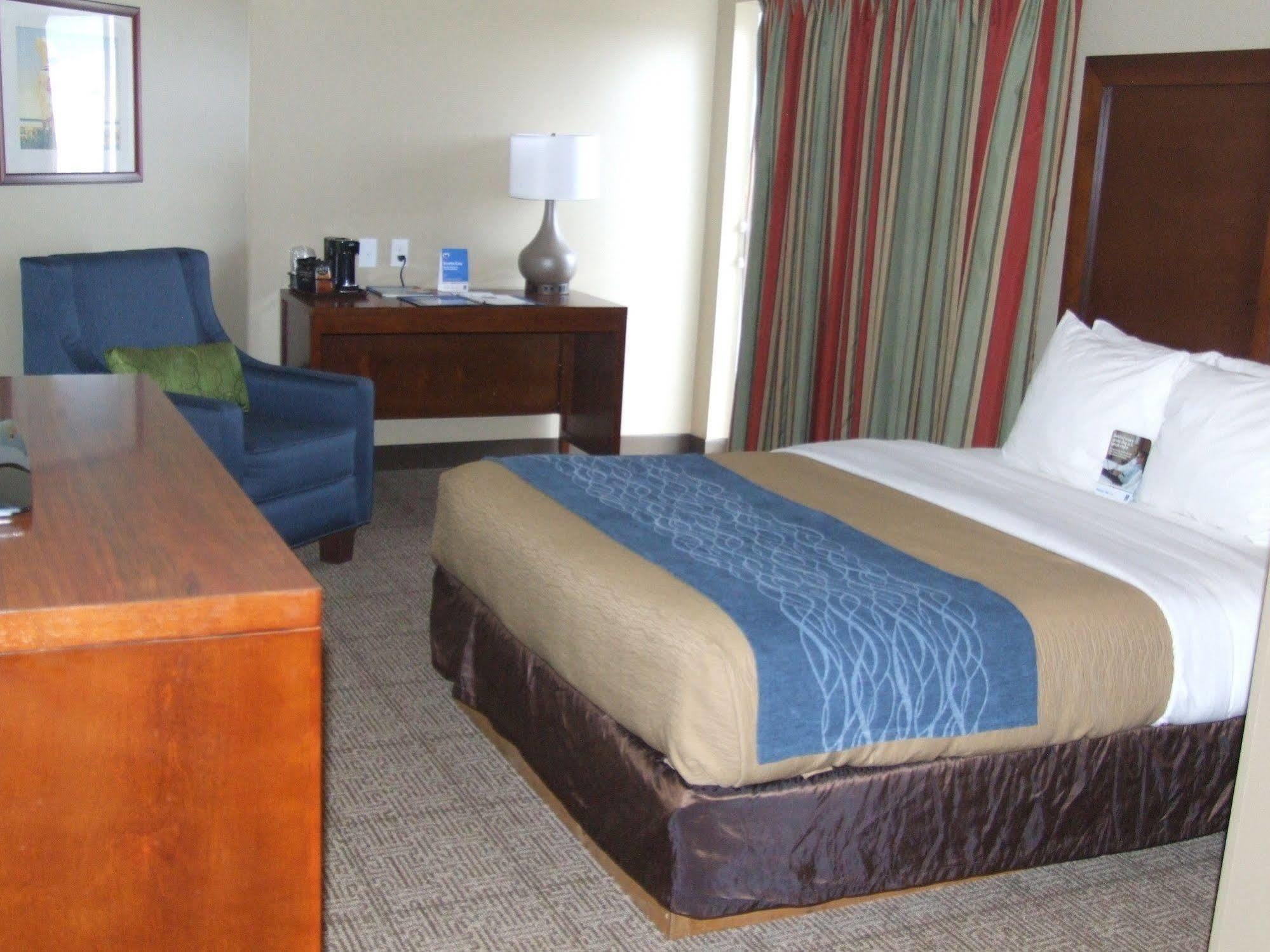 Comfort Inn & Suites Ocean Shores Luaran gambar